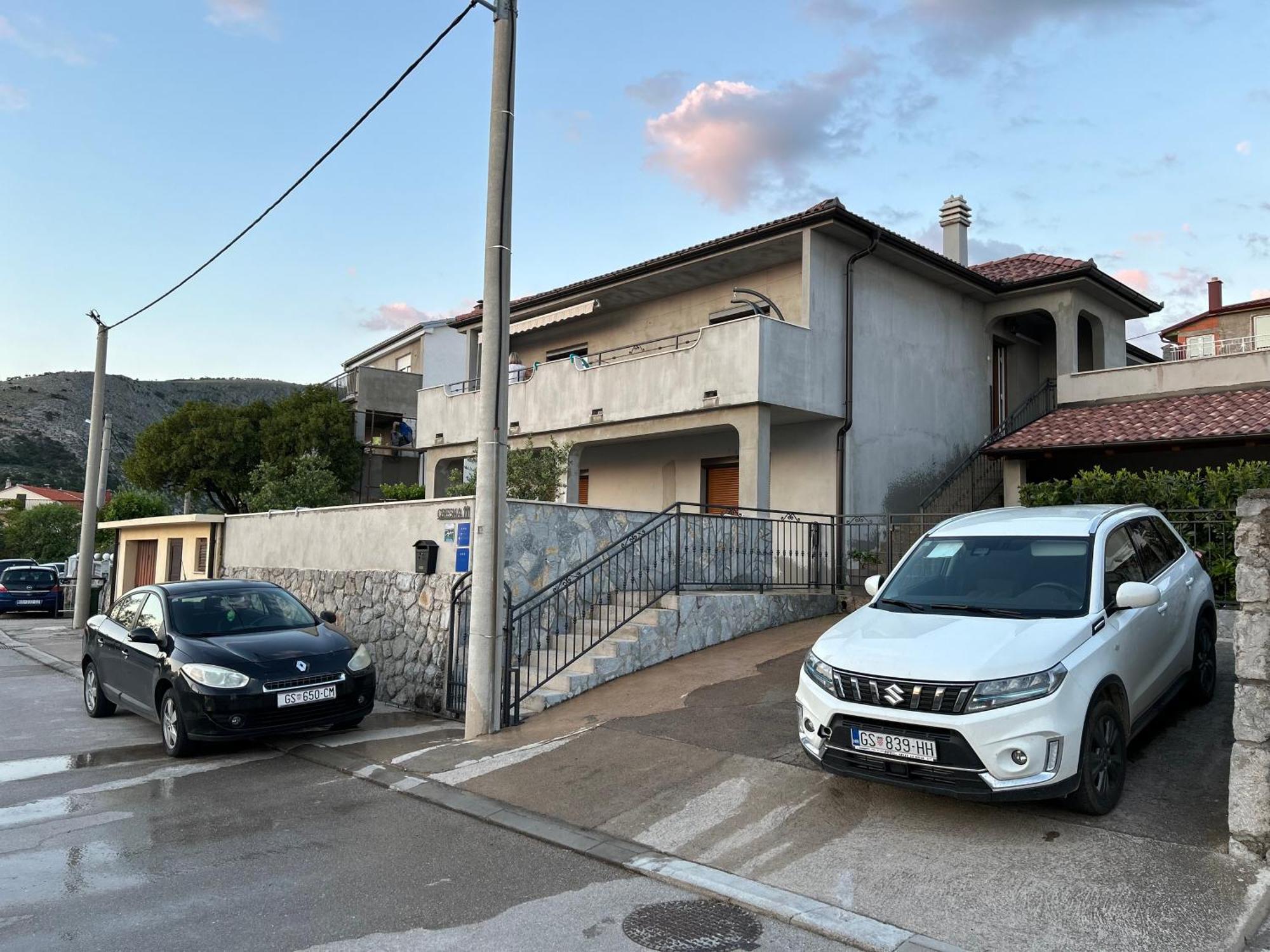 Apartment Mirakul Zengg Kültér fotó
