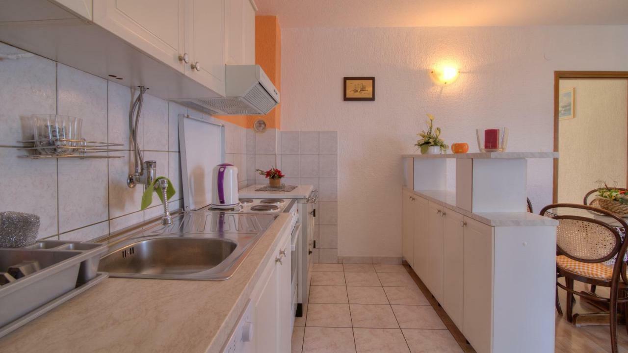 Apartment Mirakul Zengg Kültér fotó